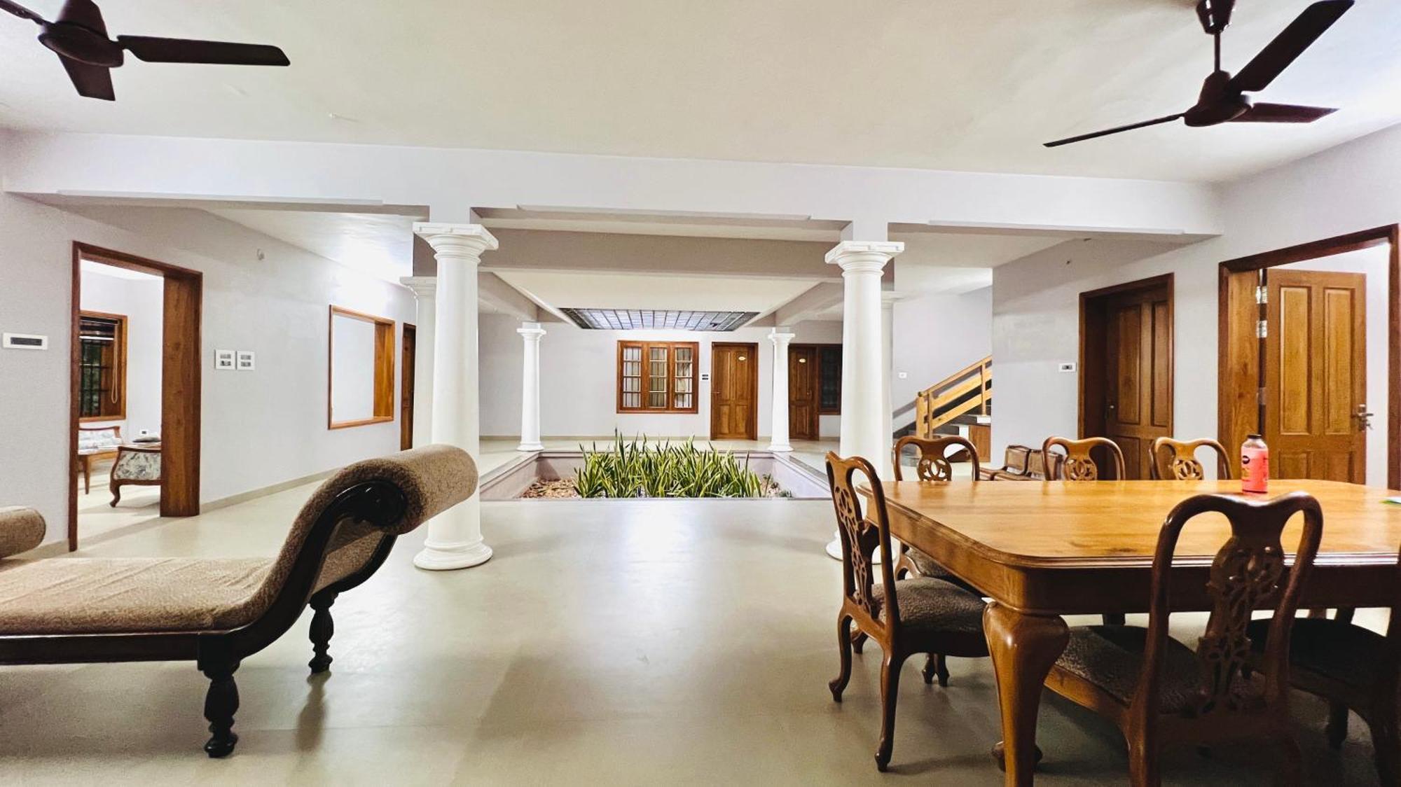 Waterfront By Palmyra Apartment Kollam Luaran gambar