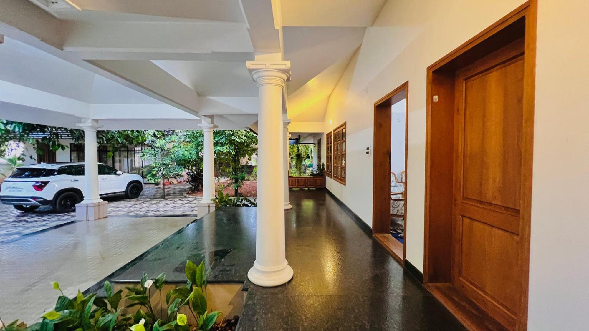 Waterfront By Palmyra Apartment Kollam Luaran gambar
