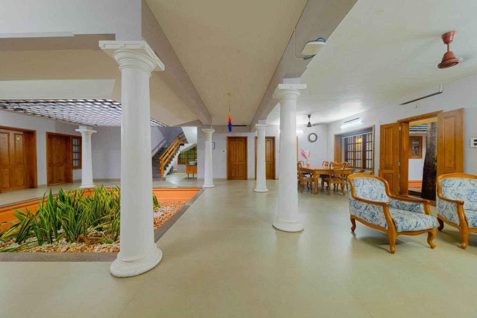 Waterfront By Palmyra Apartment Kollam Luaran gambar