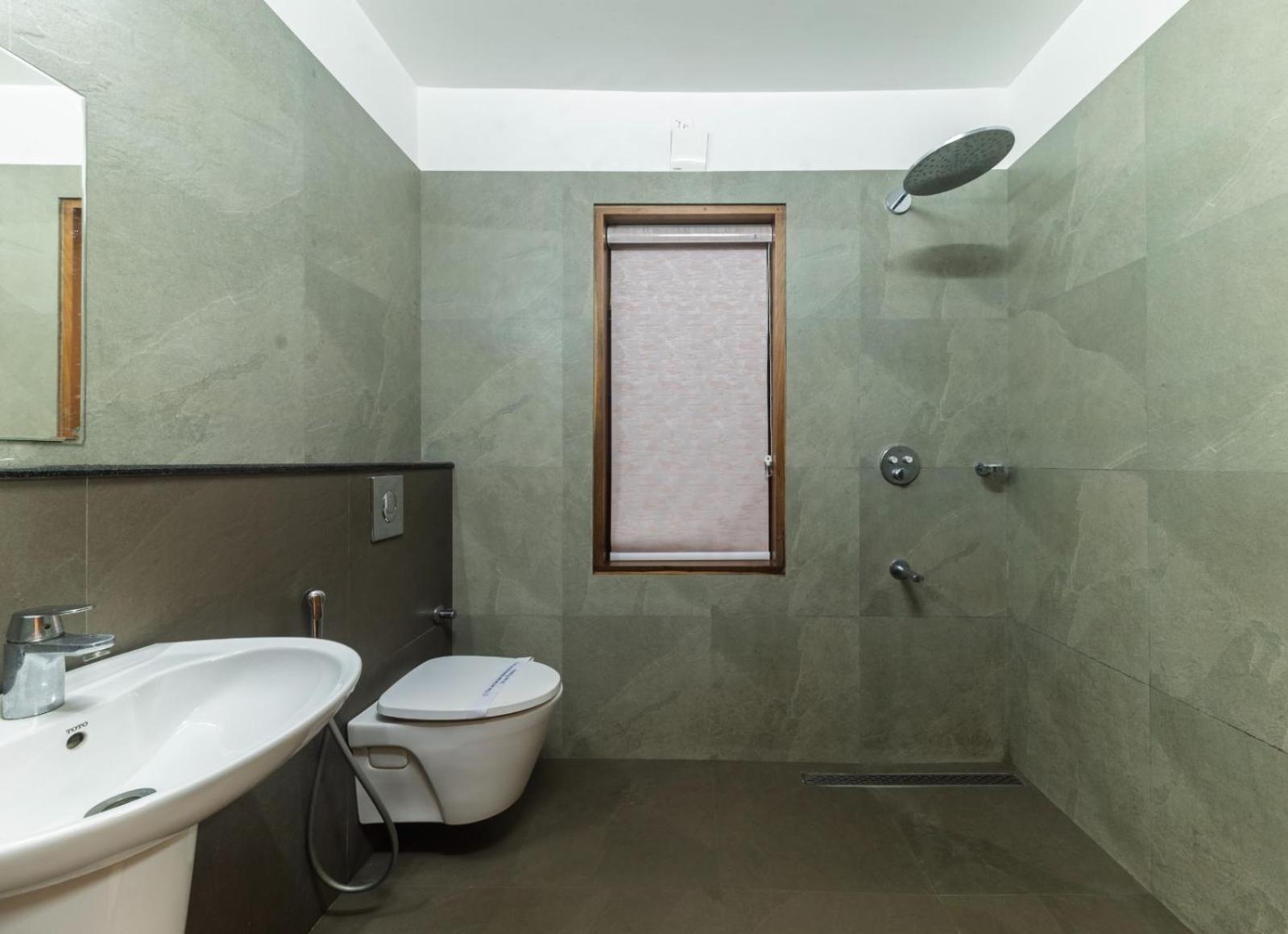 Waterfront By Palmyra Apartment Kollam Luaran gambar